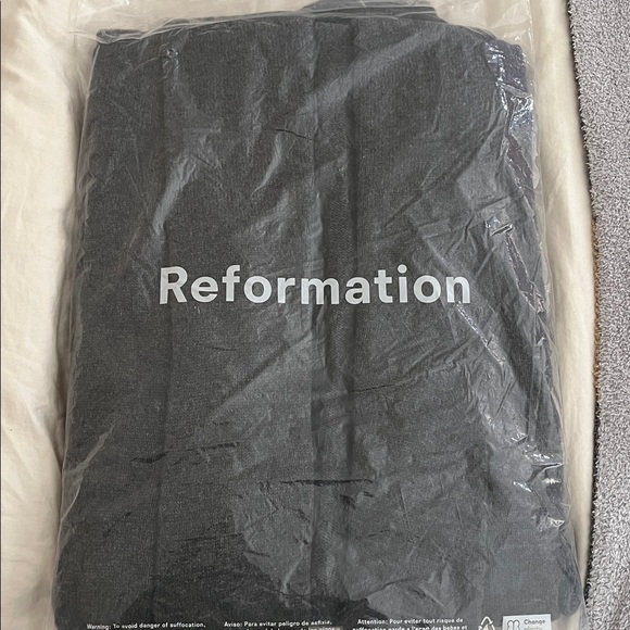 NWT Reformation Liam Cashmere Long Cardigan size M - Picture 7 of 9